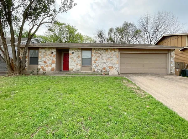 $2,000 | 656 Mairo Street, Austin, TX 78748