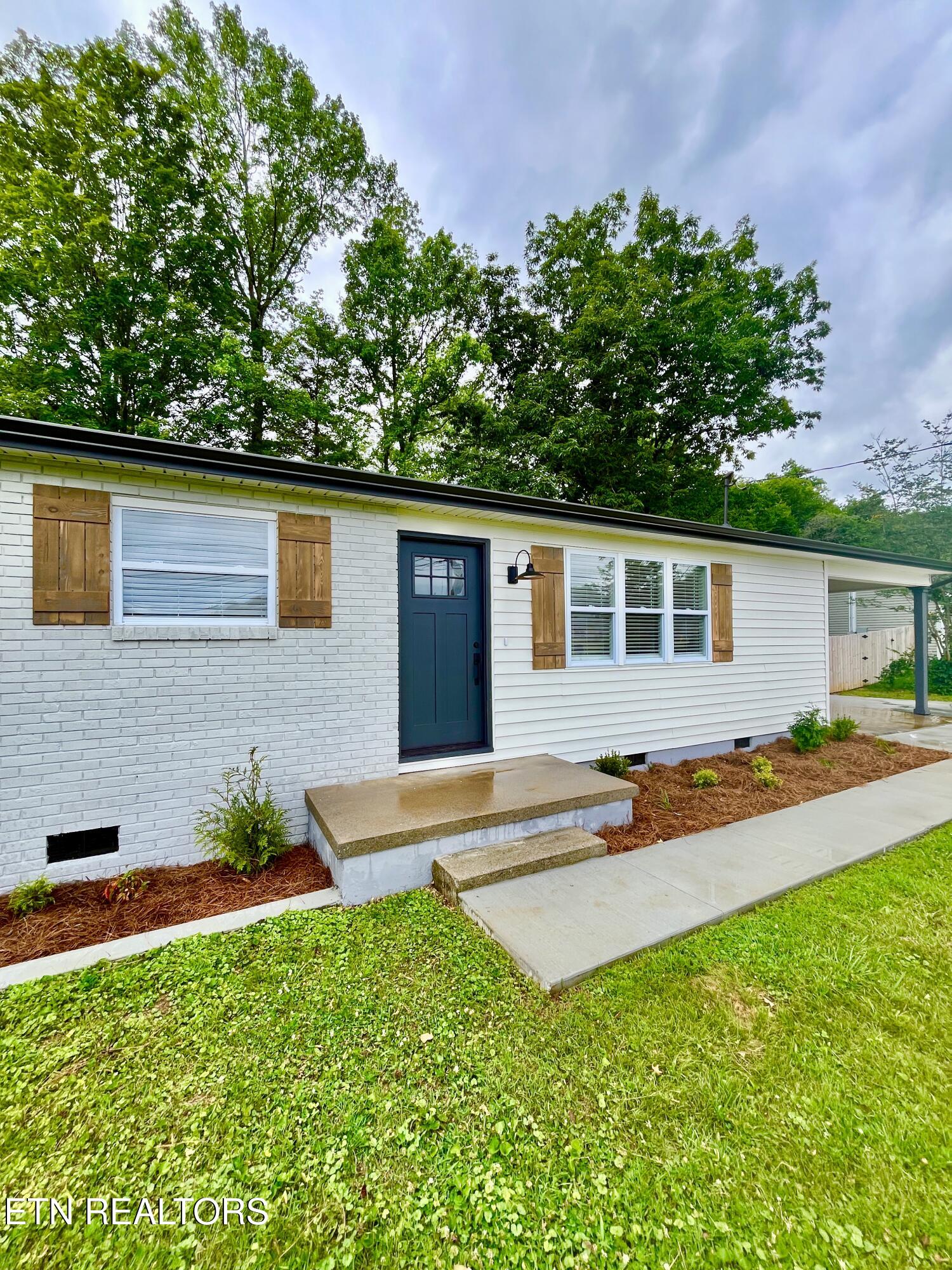 157 Louisiana Avenue Oak Ridge, TN 37830 - Photo 20 of 20 IMG_4272