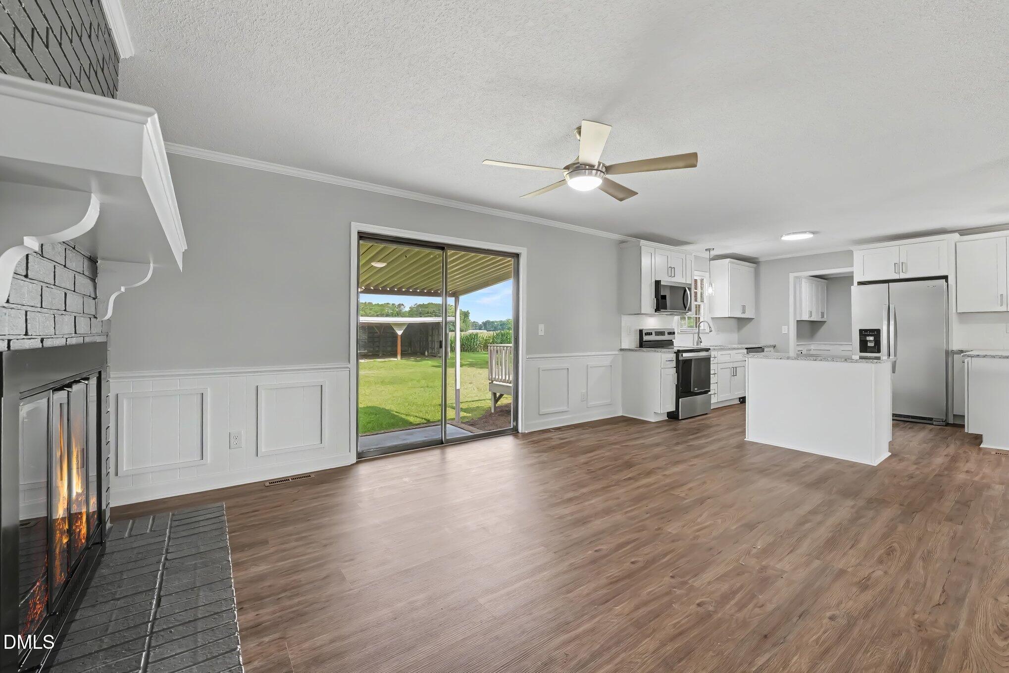 1900 Wc Braswell Road Princeton, NC 27569 - Photo 9 of 26 009_file_3773