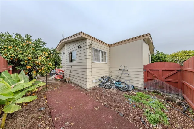 $365,000 | 17701 Avalon Boulevard, Carson, CA 90746