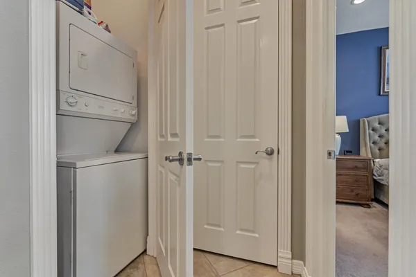 $299,000 | 168 Lake Point Boulevard, Unit D103, Montgomery, TX 77356