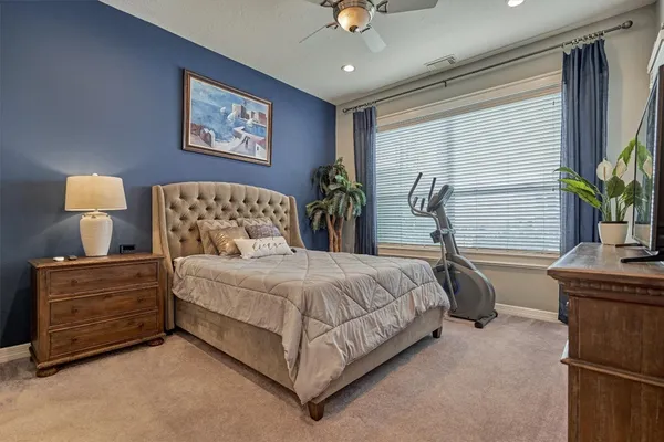 $299,000 | 168 Lake Point Boulevard, Unit D103, Montgomery, TX 77356