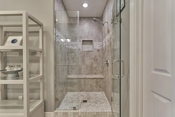 $299,000 | 168 Lake Point Boulevard, Unit D103, Montgomery, TX 77356