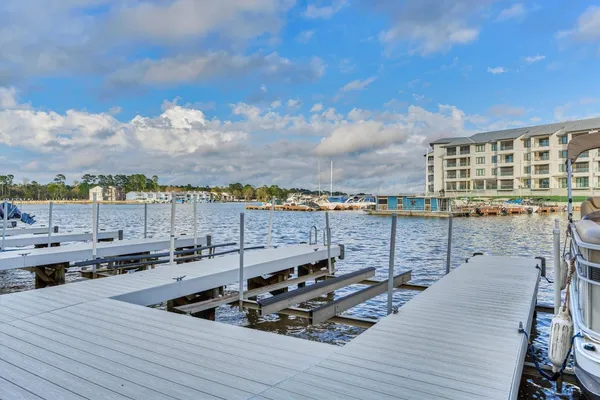 $299,000 | 168 Lake Point Boulevard, Unit D103, Montgomery, TX 77356