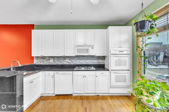 $495,000 | 1812 South Clark Street, Unit 15, Chicago, IL 60616