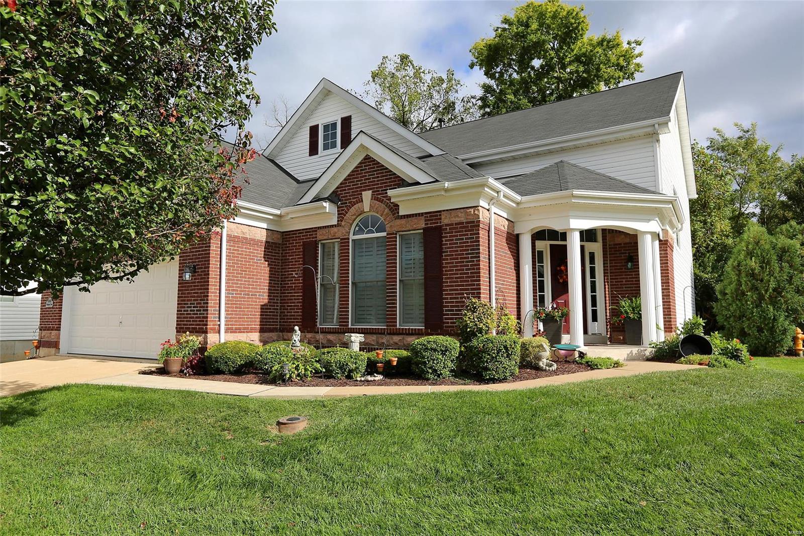 10110 Tanbridge Road St. Louis, MO 63128 - Photo 1 of 35 Gallery Image 1