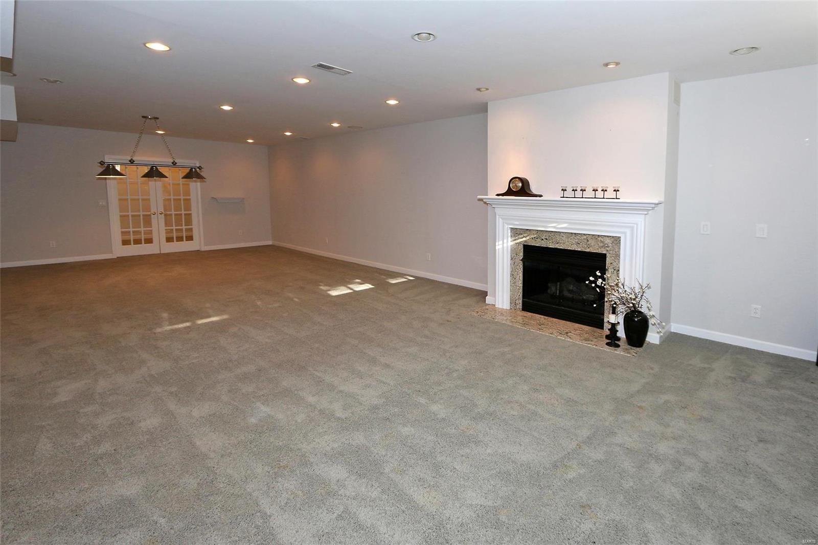 10110 Tanbridge Road St. Louis, MO 63128 - Photo 26 of 35 Gallery Image 26