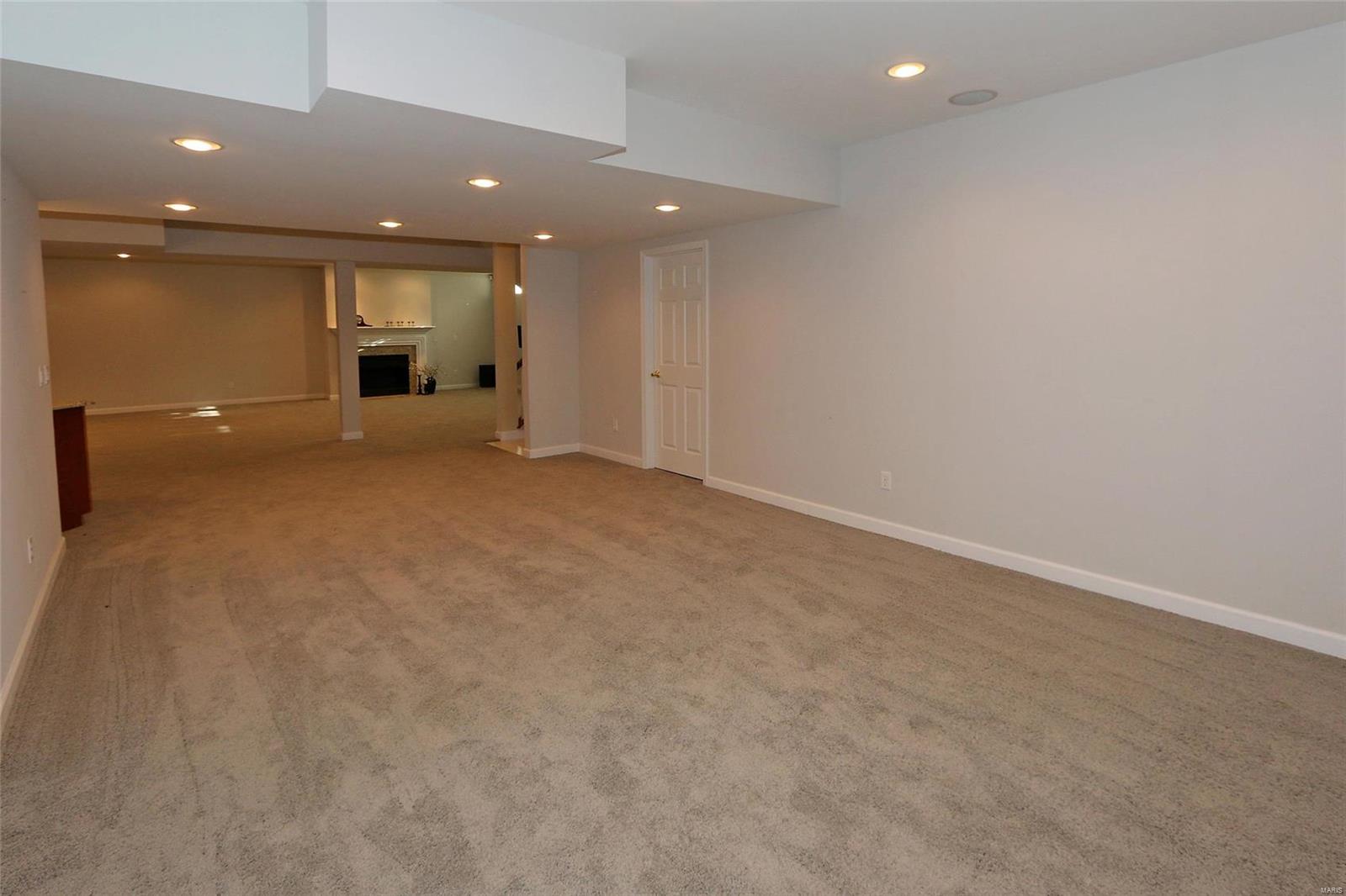 10110 Tanbridge Road St. Louis, MO 63128 - Photo 29 of 35 Gallery Image 29