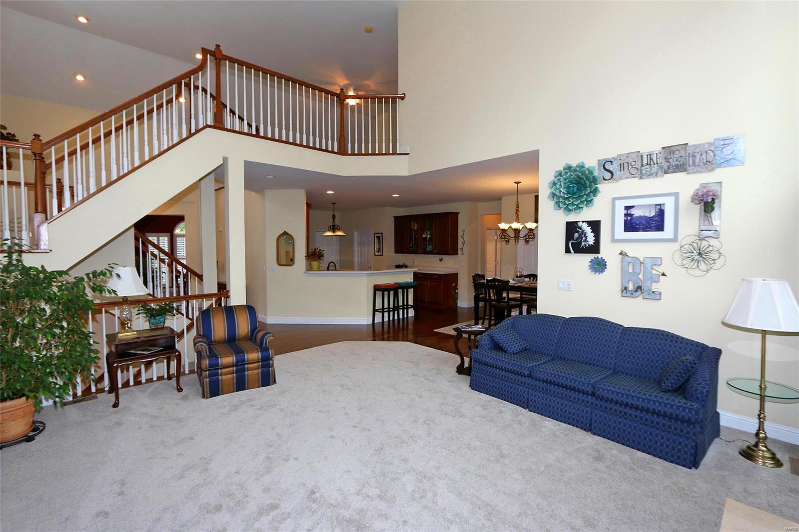 10110 Tanbridge Road St. Louis, MO 63128 - Photo 7 of 35 Gallery Image 7