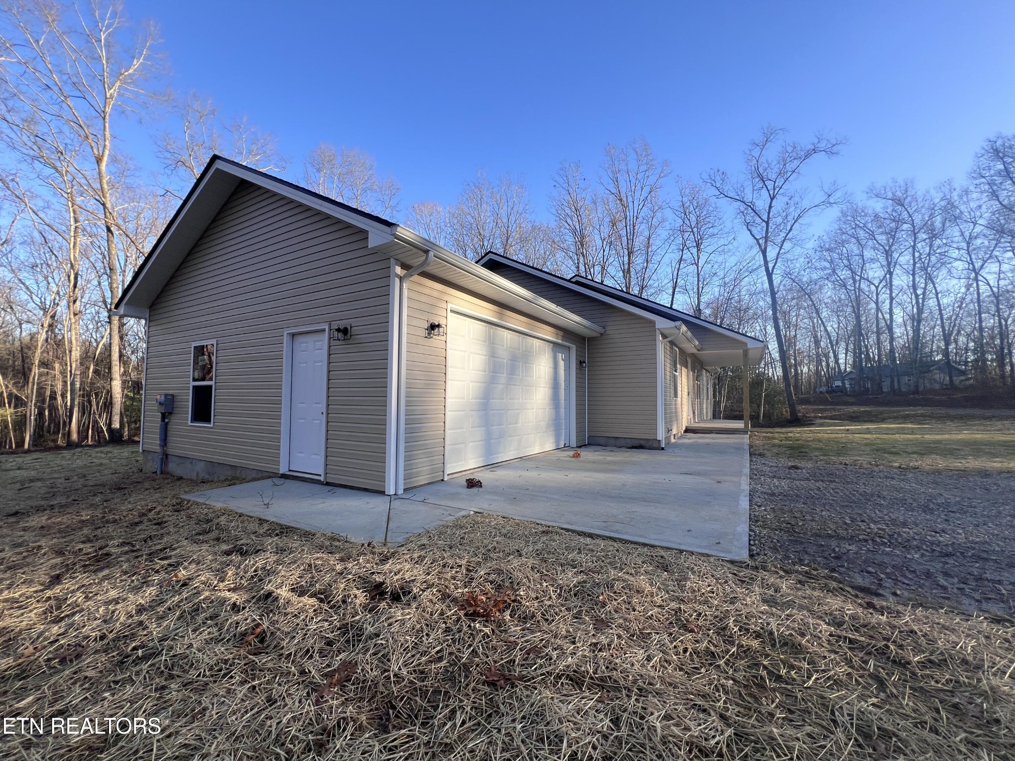 133 Jay Loop Jamestown, TN 38556 - Photo 23 of 33