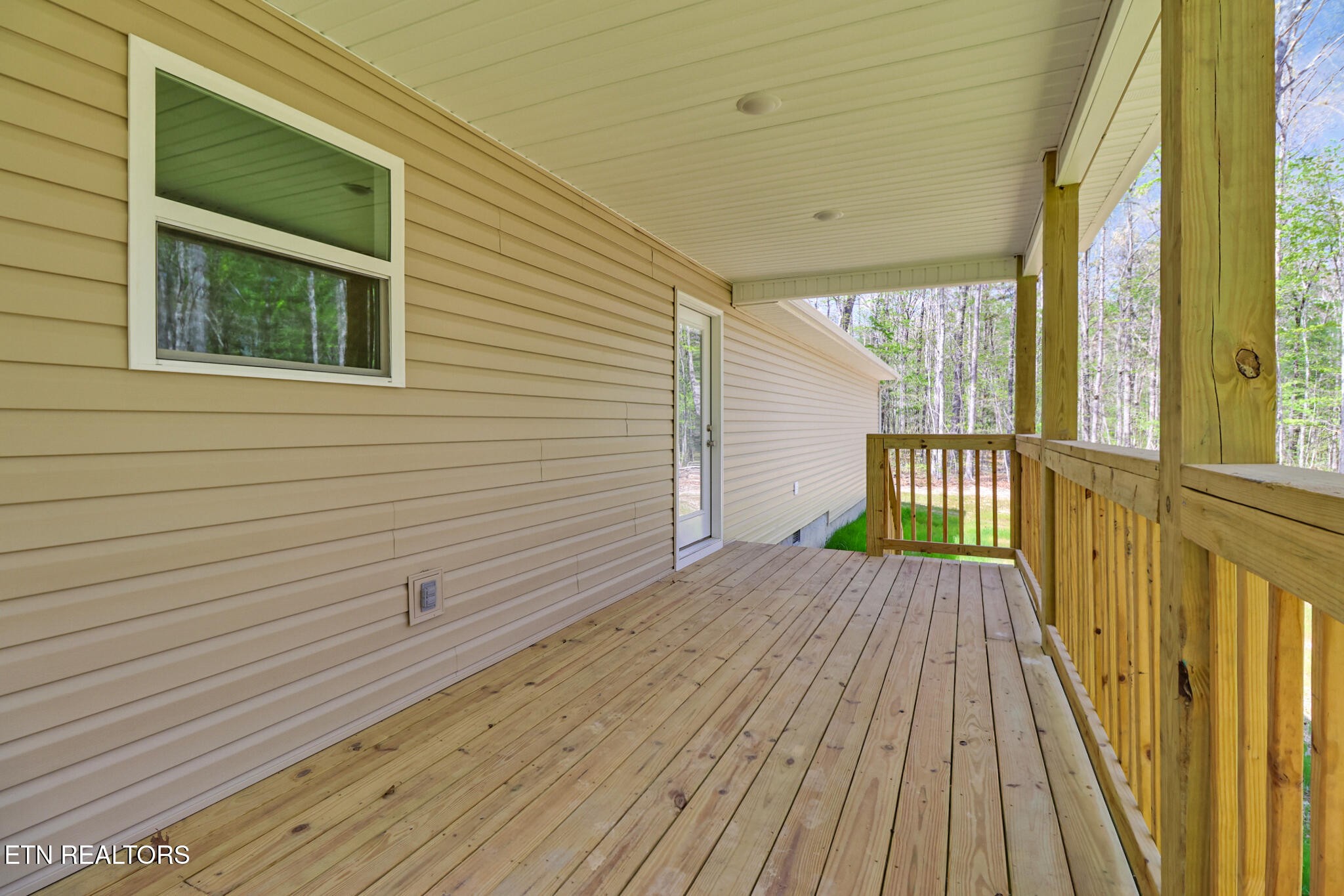 133 Jay Loop Jamestown, TN 38556 - Photo 37 of 39