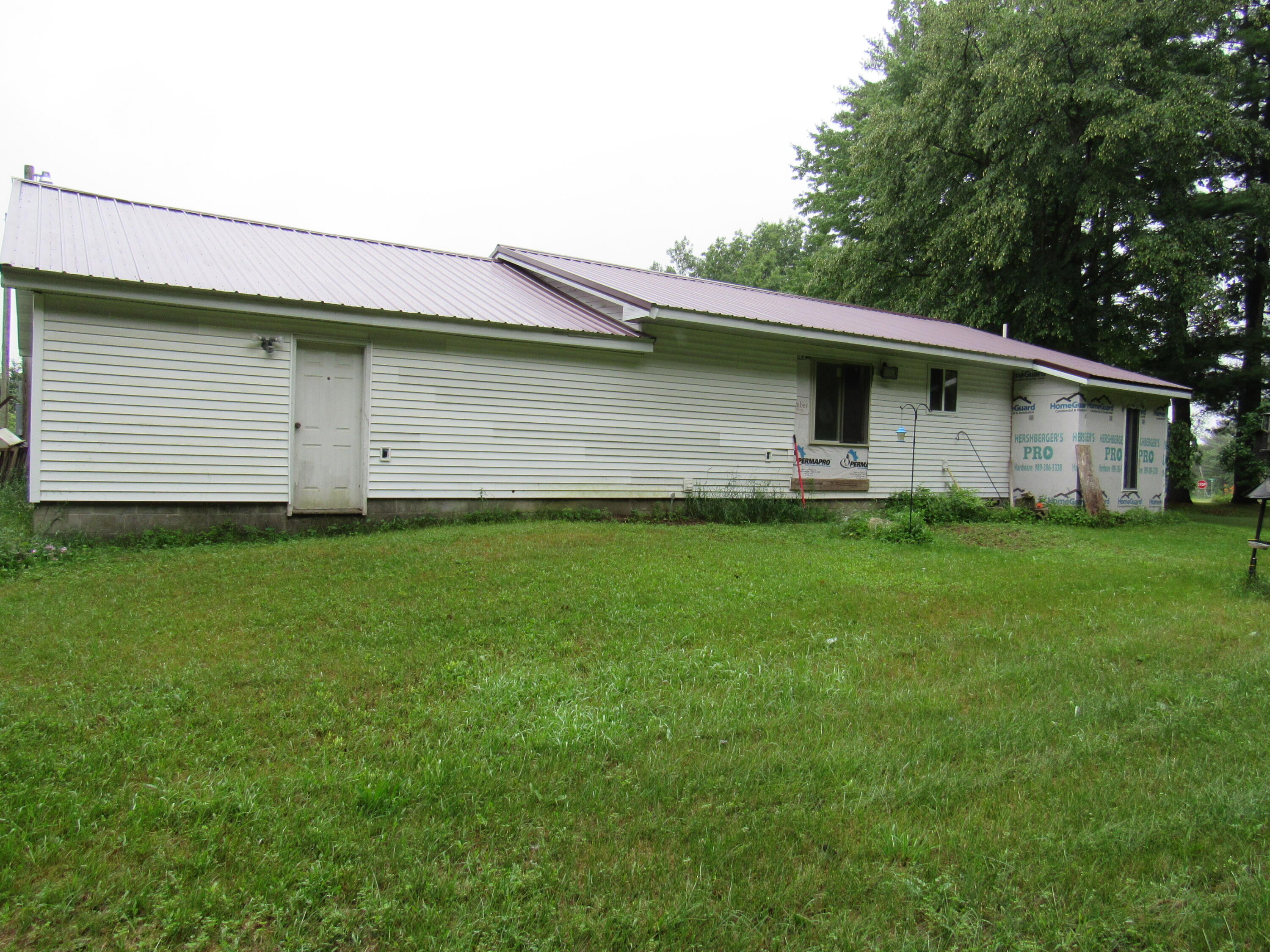 2900 Garfield Road Remus, MI 49340 - Photo 3 of 32 IMG_0238