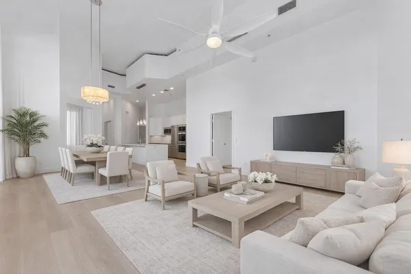 $4,500 | 300 South Australian Avenue, Unit 105, West Palm Beach, FL 33401