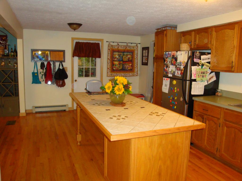 323 Pine Hill Road Berwick, ME 03901 - Photo 17 of 34 Gallery Image 17