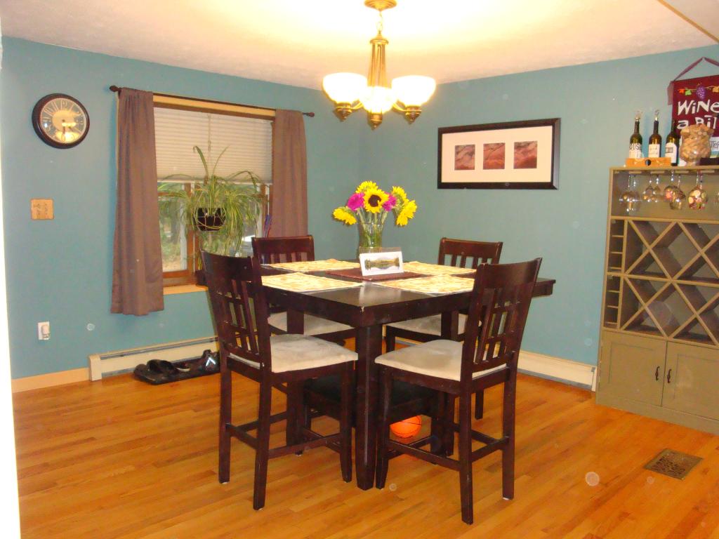 323 Pine Hill Road Berwick, ME 03901 - Photo 8 of 34 Gallery Image 8
