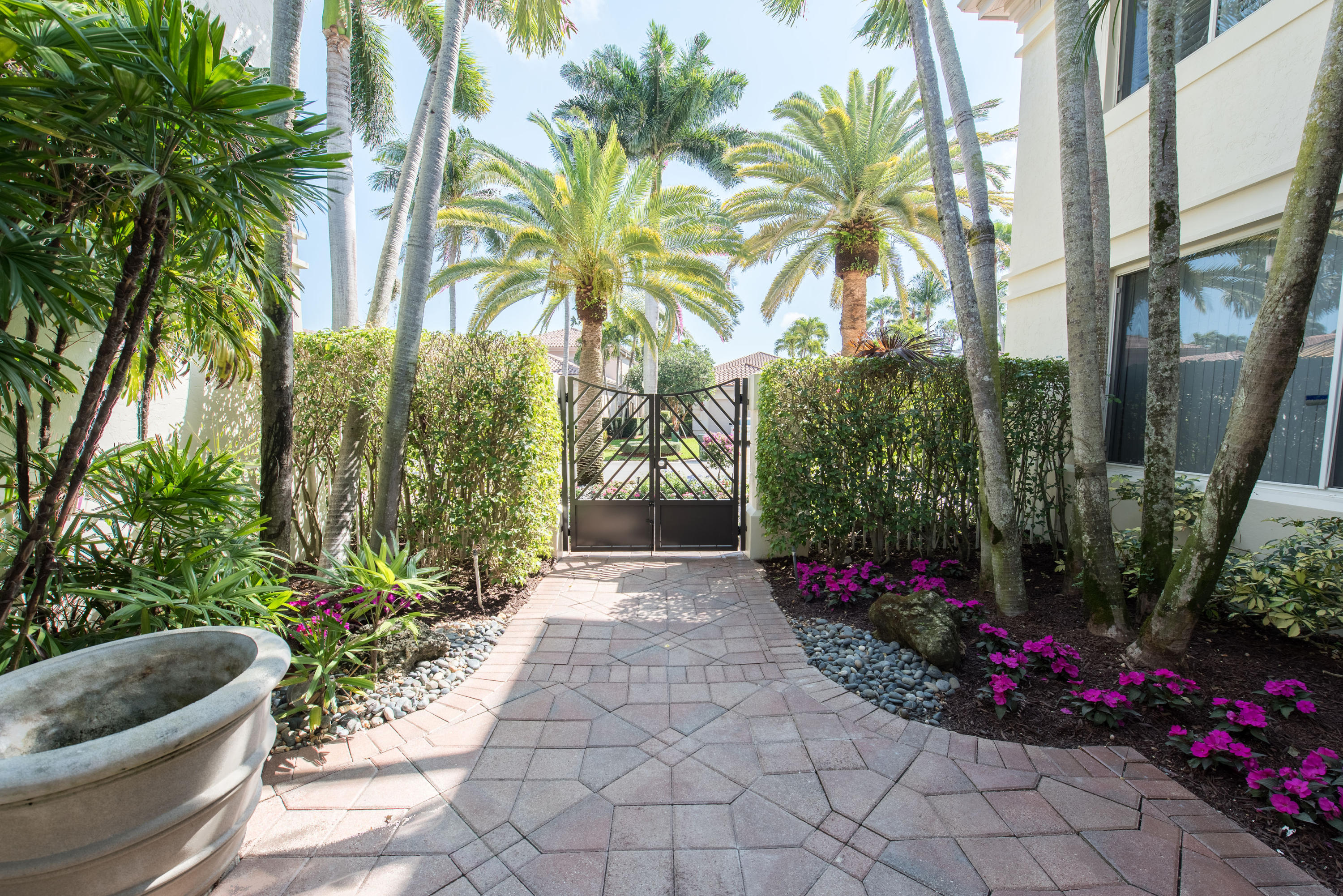 5883 Northwest 25th Court Boca Raton, FL 33496 - Photo 4 of 56 AIP_2064-HDR