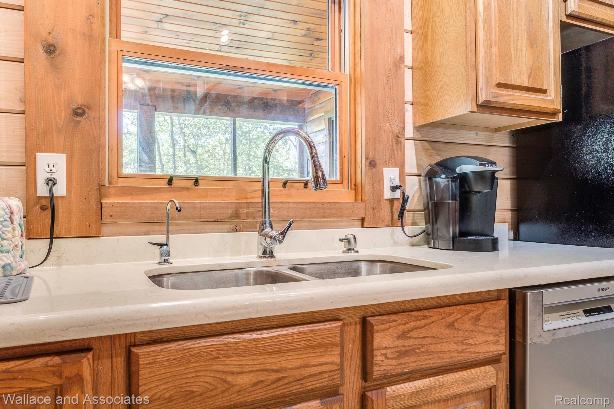 4439 Fisher Road Fort Gratiot, MI 48059 - Photo 23 of 34 Sink