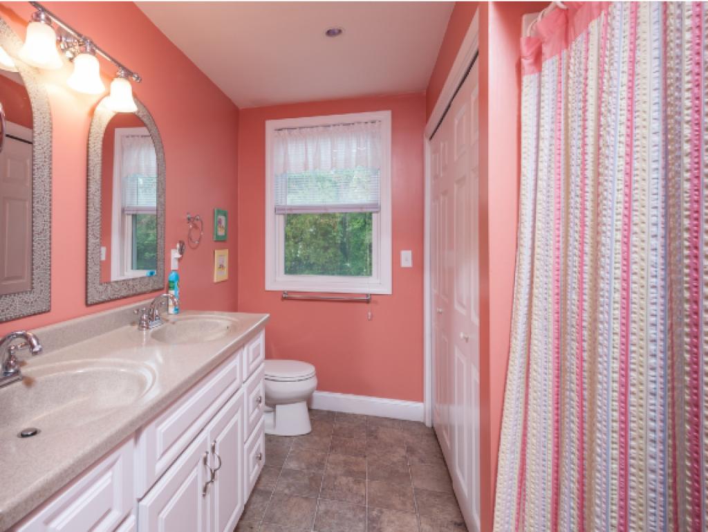 48 Nubble Road York, ME 03909 - Photo 15 of 35 Gallery Image 15
