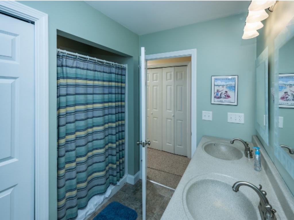 48 Nubble Road York, ME 03909 - Photo 32 of 35 Gallery Image 32