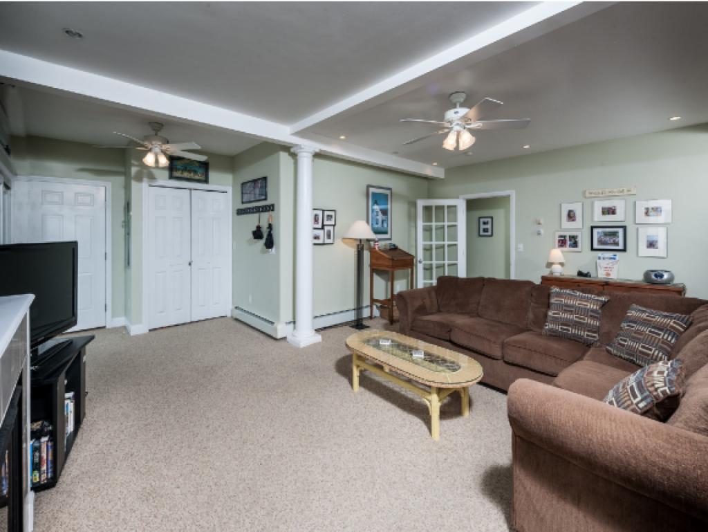 48 Nubble Road York, ME 03909 - Photo 10 of 35 Gallery Image 10