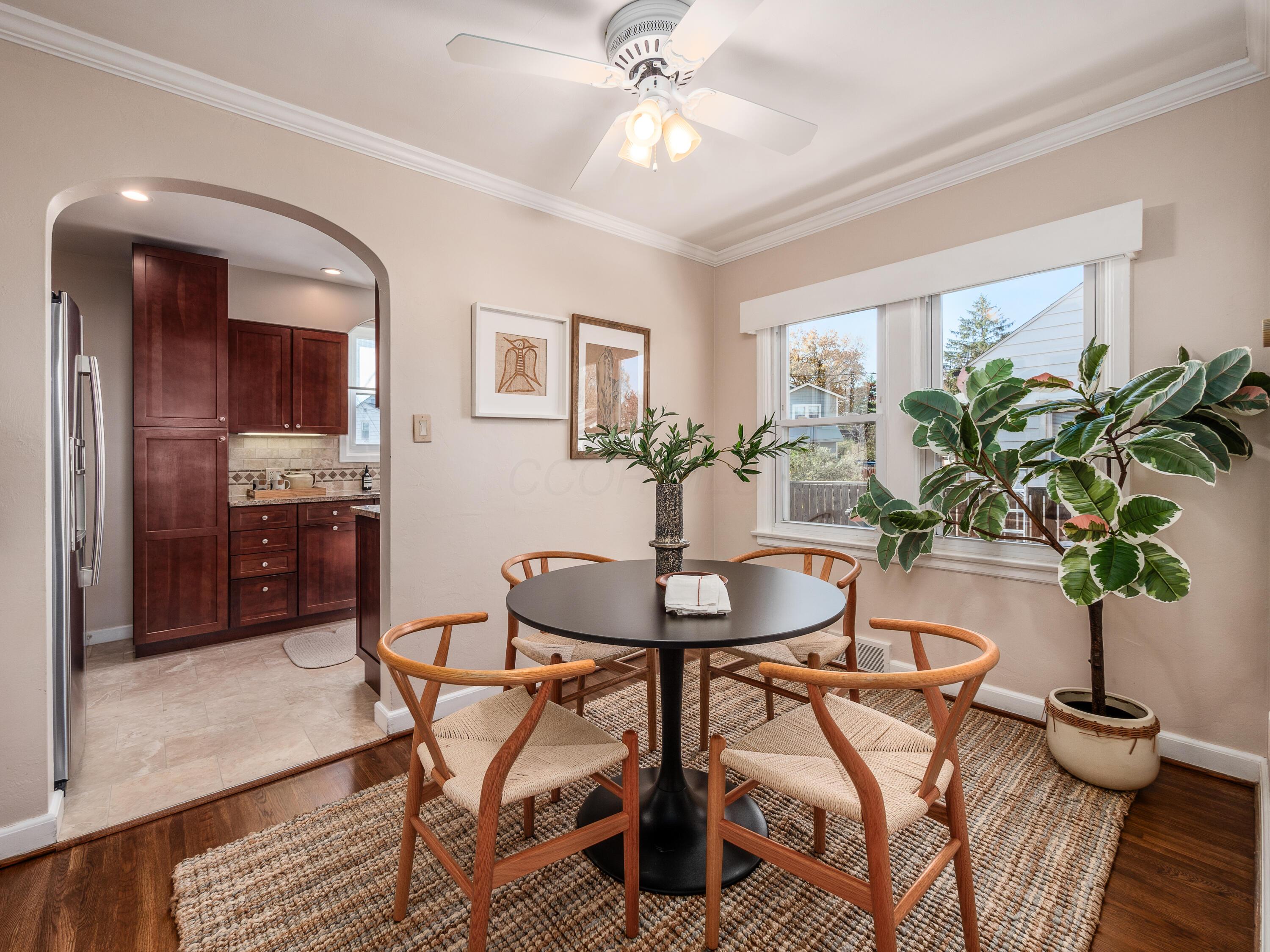 529 Crestview Road Columbus, OH 43202 - Photo 9 of 35 Now into your lovely dining room...