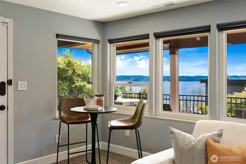 $1,650,000 | 10960 39th Avenue Southwest, Seattle, WA 98146