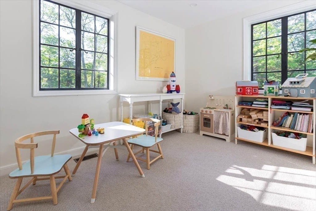 12 Meadowbrook Road Weston, MA 02493 - Photo 14 of 28 a living room with furniture and a window