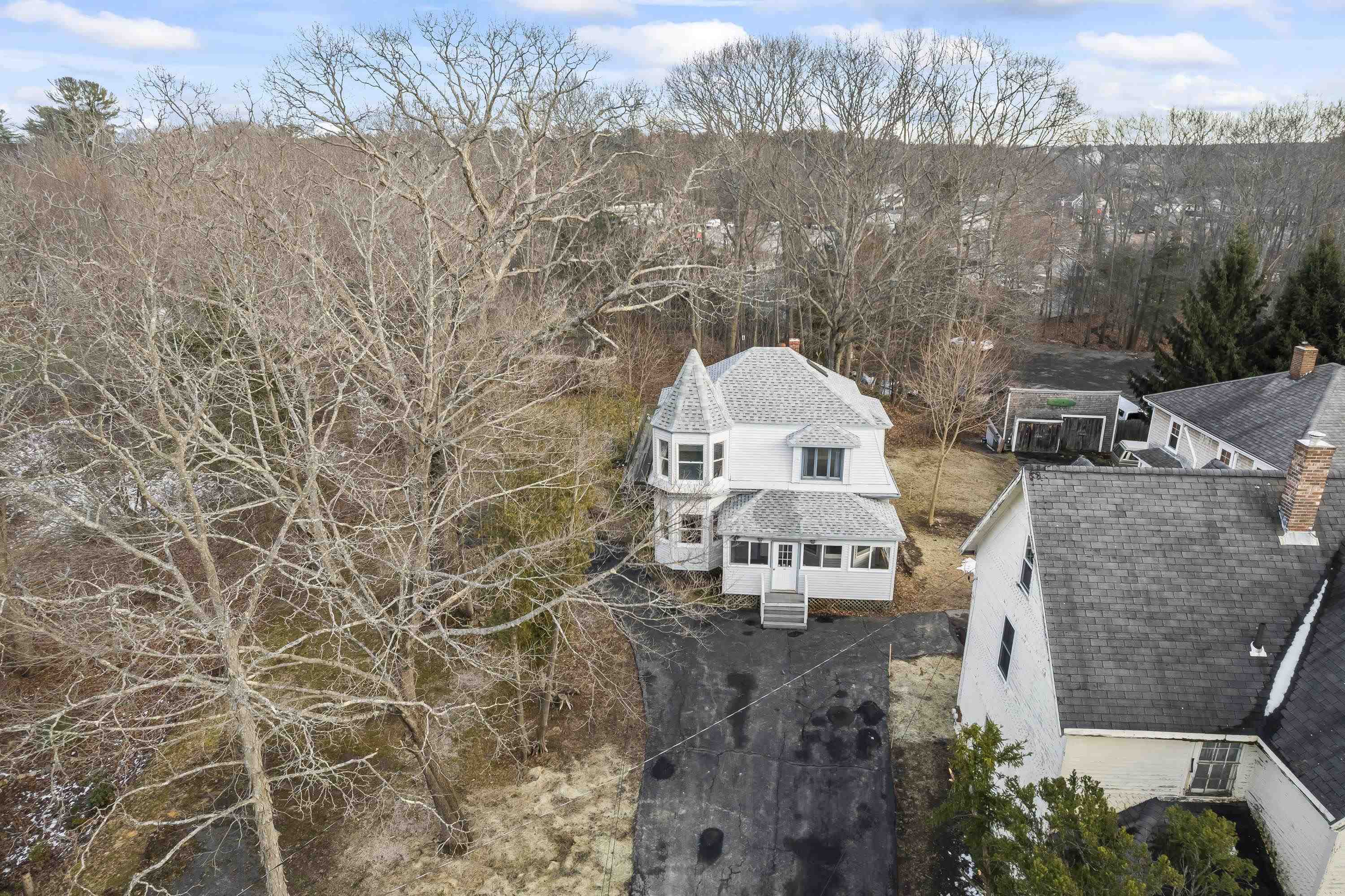 46 Rogers Road Kittery, ME 03904 - Photo 32 of 36 Gallery Image 32