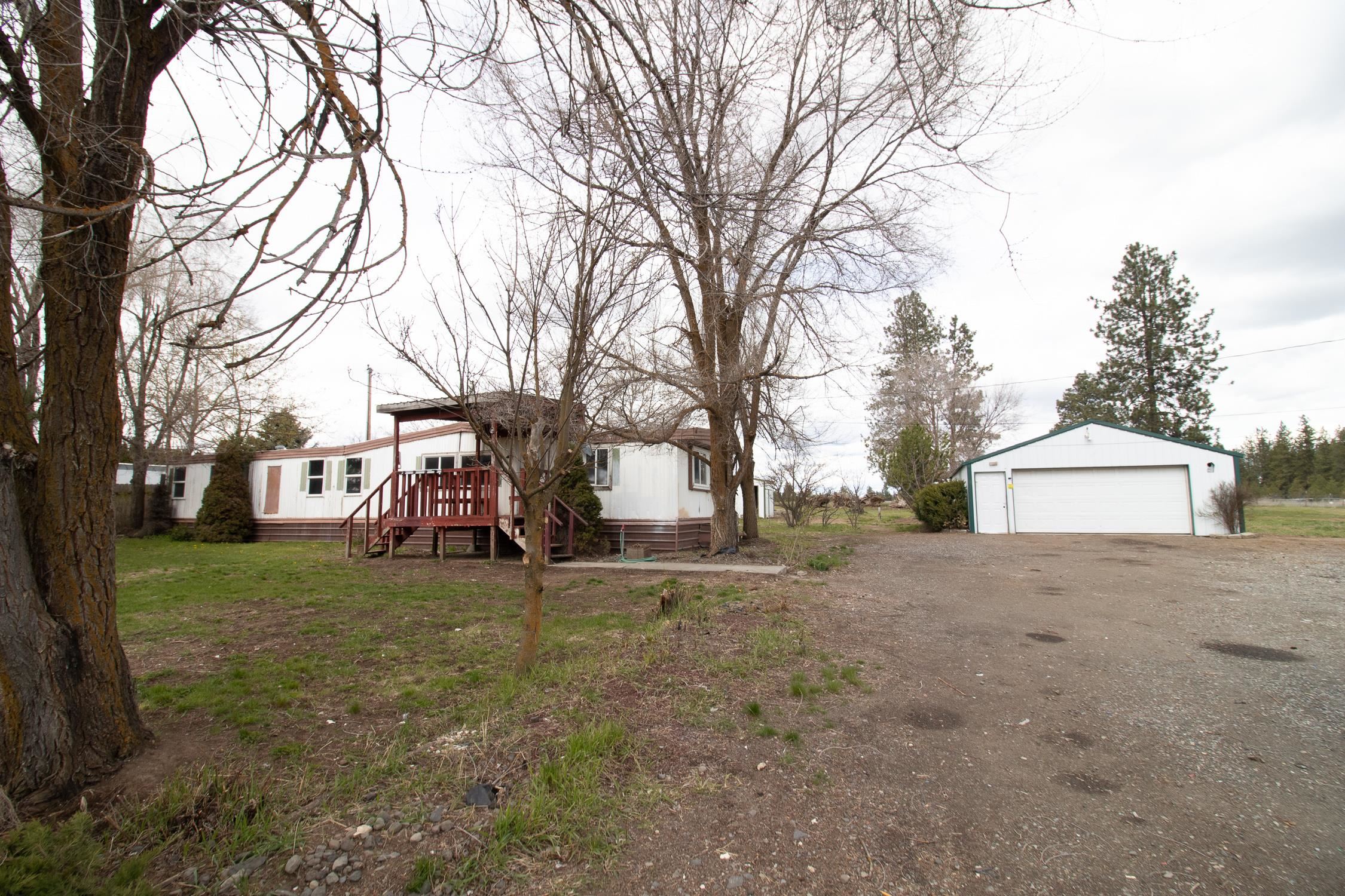 4012 West Hallett Road Spokane, WA 99224 - Photo 1 of 20
