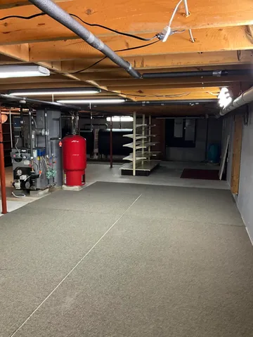 $285,999 | 8 Cross Road, Bradley, ME 04411