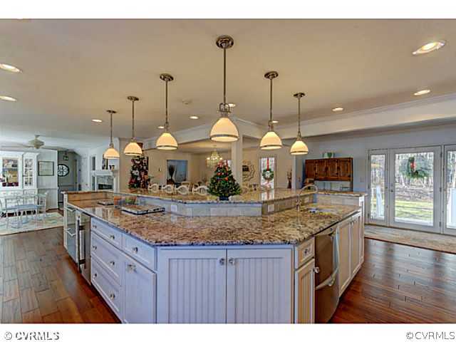 2146 Hunters Mill Road Powhatan, VA 23139 - Photo 9 of 24 Gallery Image 9