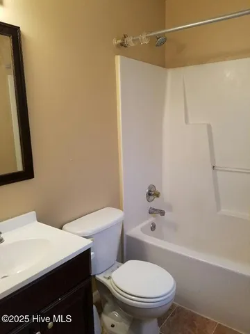 $1,567 | 207 Springvale Street, Elizabeth City, NC 27909