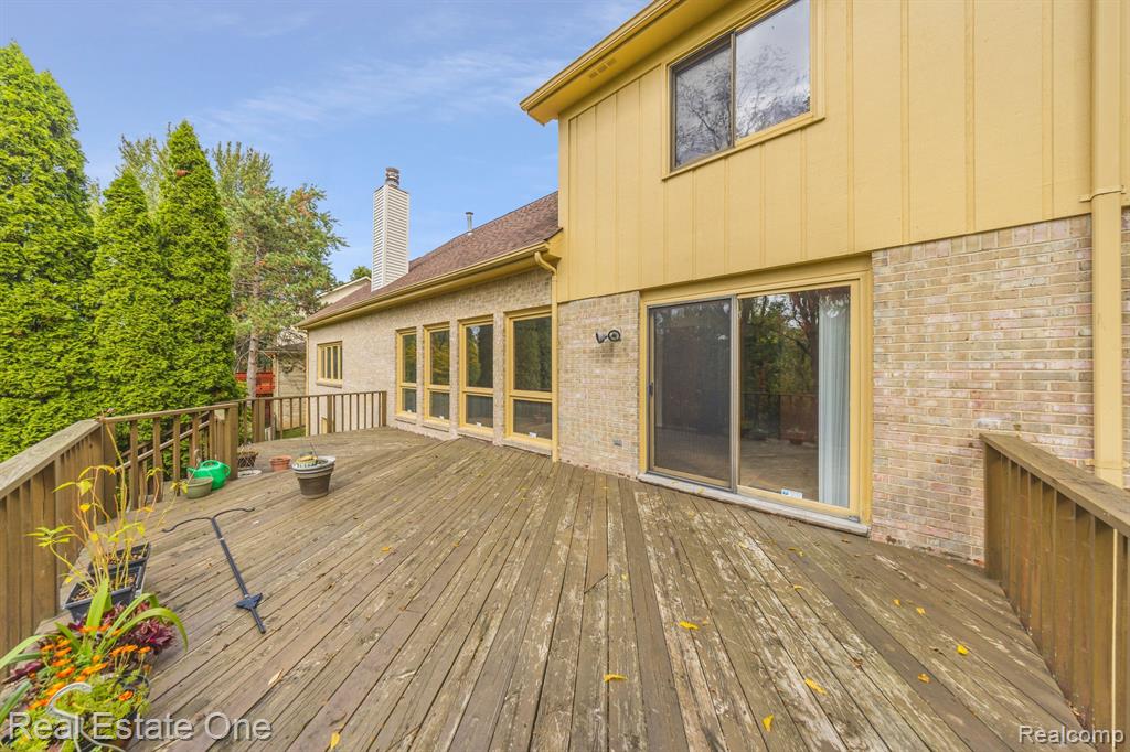 30971 Country Ridge Circle Farmington Hills, MI 48331 - Photo 7 of 47