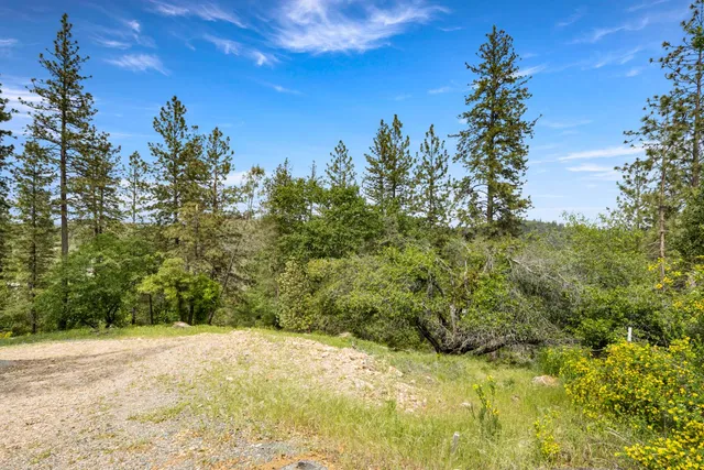$90,000 | 329 Cuckoo Court, Applegate, CA 95703