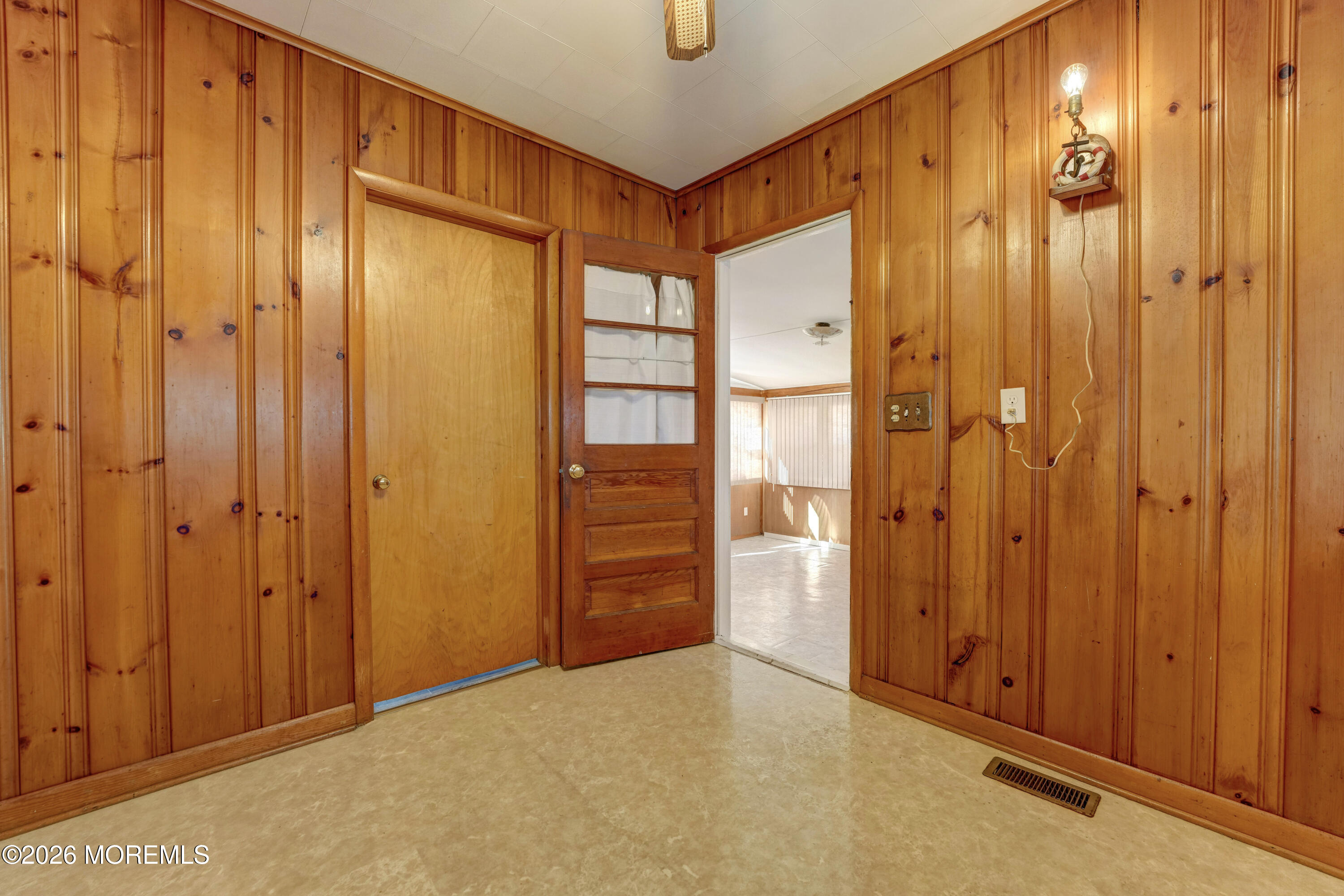 574 Central Avenue Spring Lake, NJ 07762 - Photo 11 of 17 7-springlakeheights1-36_37_38_39_40