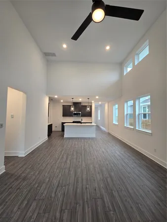 $2,395 | 224 Langhorne Bend, Liberty Hill, TX 78642