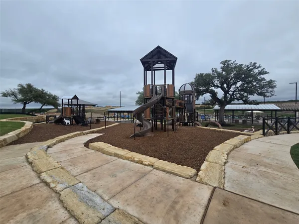 $2,395 | 224 Langhorne Bend, Liberty Hill, TX 78642