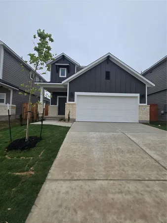 $2,395 | 224 Langhorne Bend, Liberty Hill, TX 78642