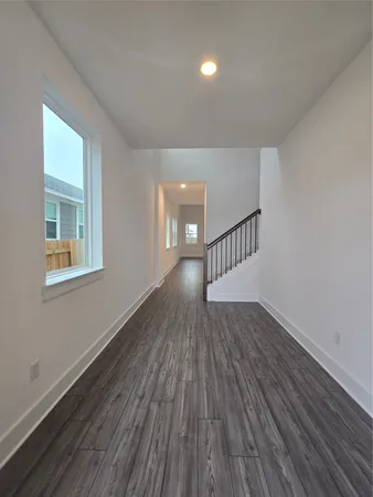 $2,395 | 224 Langhorne Bend, Liberty Hill, TX 78642