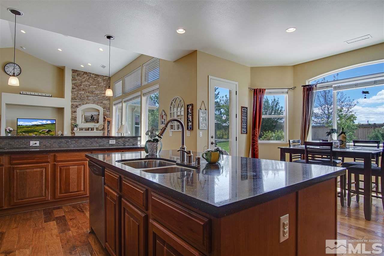 140 Shady Valley Road Sparks, NV 89441 - Photo 9 of 25 Photo 9