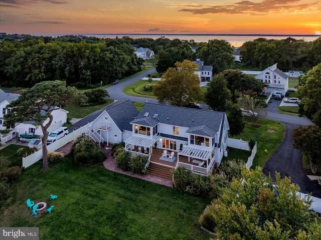 $1,150,000 | 6226 Knoll Hill Drive, Berlin, MD 21811