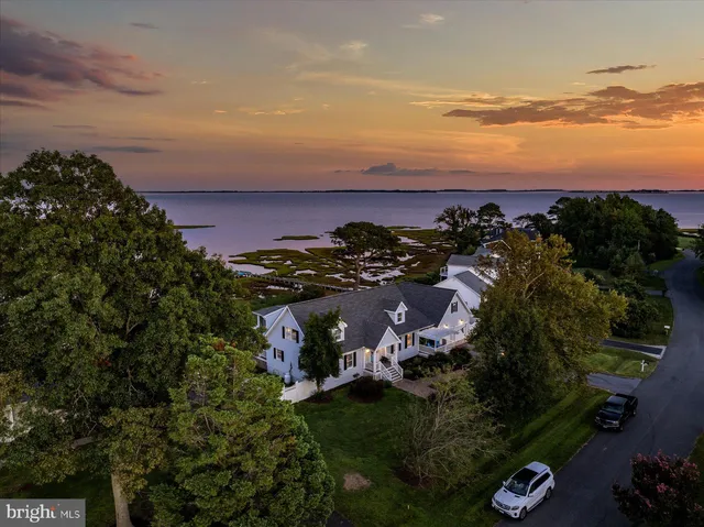 $1,150,000 | 6226 Knoll Hill Drive, Berlin, MD 21811