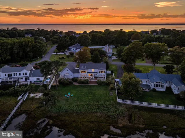 $1,150,000 | 6226 Knoll Hill Drive, Berlin, MD 21811