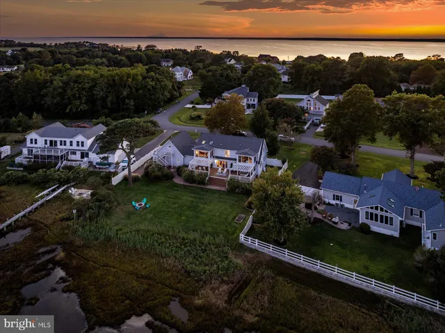 $1,150,000 | 6226 Knoll Hill Drive, Berlin, MD 21811