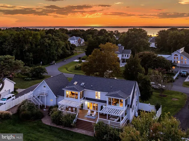 $1,150,000 | 6226 Knoll Hill Drive, Berlin, MD 21811