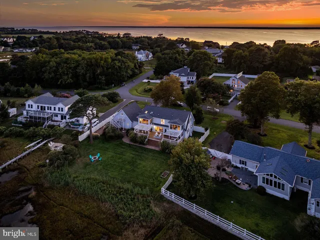 $1,150,000 | 6226 Knoll Hill Drive, Berlin, MD 21811