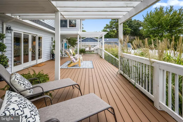 $1,150,000 | 6226 Knoll Hill Drive, Berlin, MD 21811