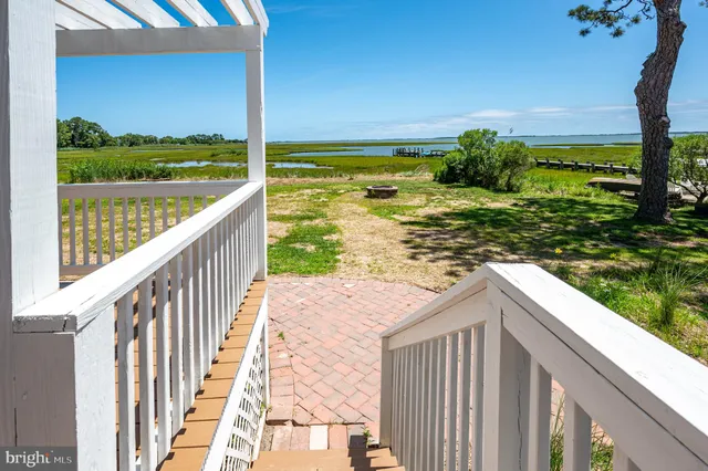 $1,150,000 | 6226 Knoll Hill Drive, Berlin, MD 21811