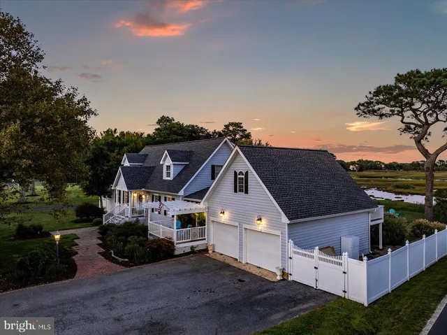 $1,150,000 | 6226 Knoll Hill Drive, Berlin, MD 21811