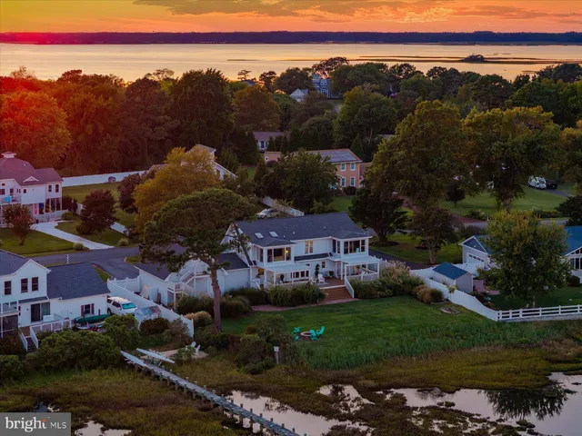 $1,150,000 | 6226 Knoll Hill Drive, Berlin, MD 21811